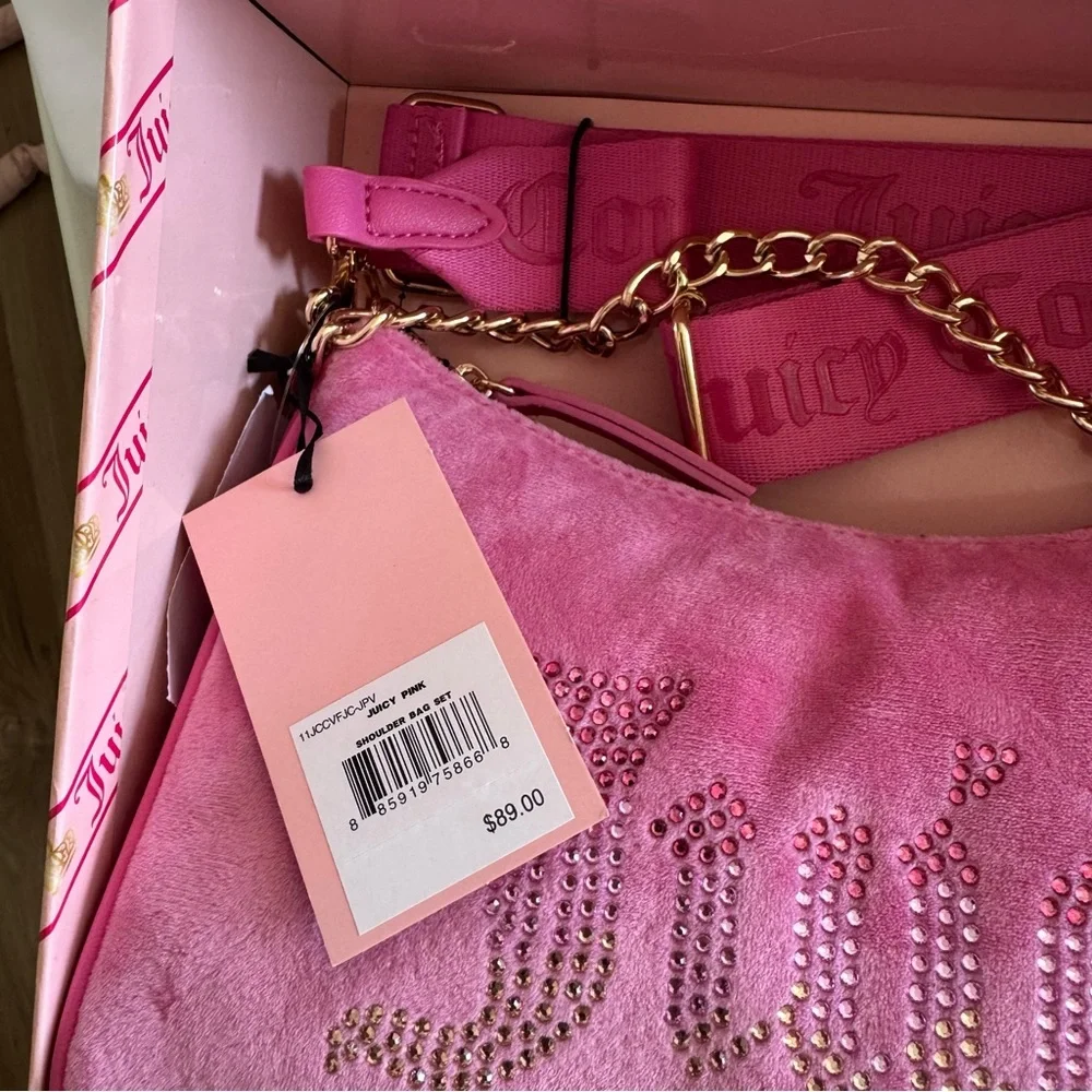 New Juicy Couture Velour bag with coin purse keychain set - Picture 4 of 4